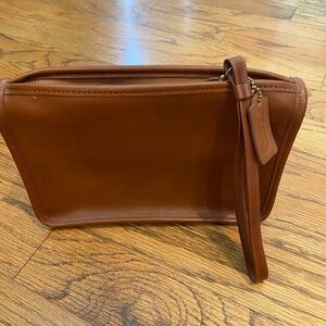 RARE COACH vintage clutch wristlet 9972